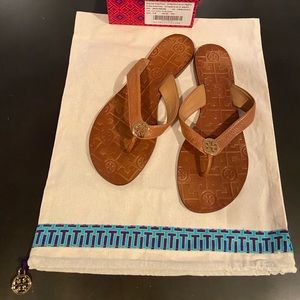 Tory Burch Thora Leather Flip Flips Sandals US 9